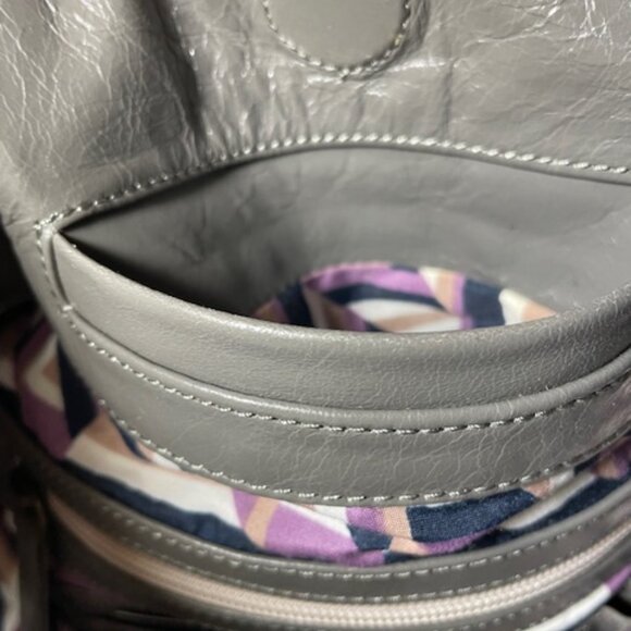 NEW Latico Leathers Gray Super Soft Leather Shoulder Bag! - Picture 4 of 11